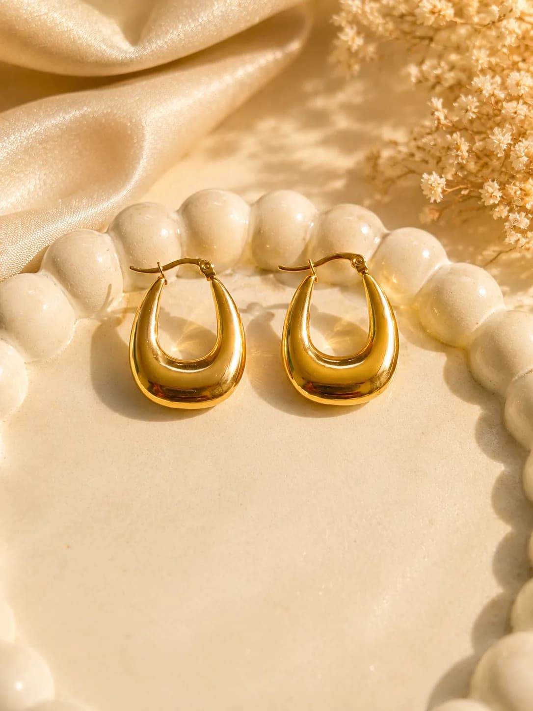 Hoops earring